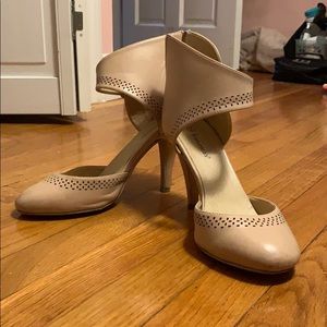 Nude heels